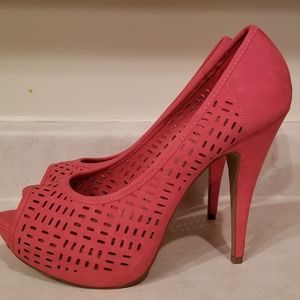 Apt 9 Pink Seude Platform